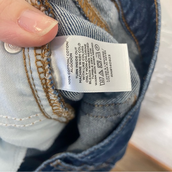 LOFT the Relaxed Jeans High Rise Size 10 - Picture 6 of 6